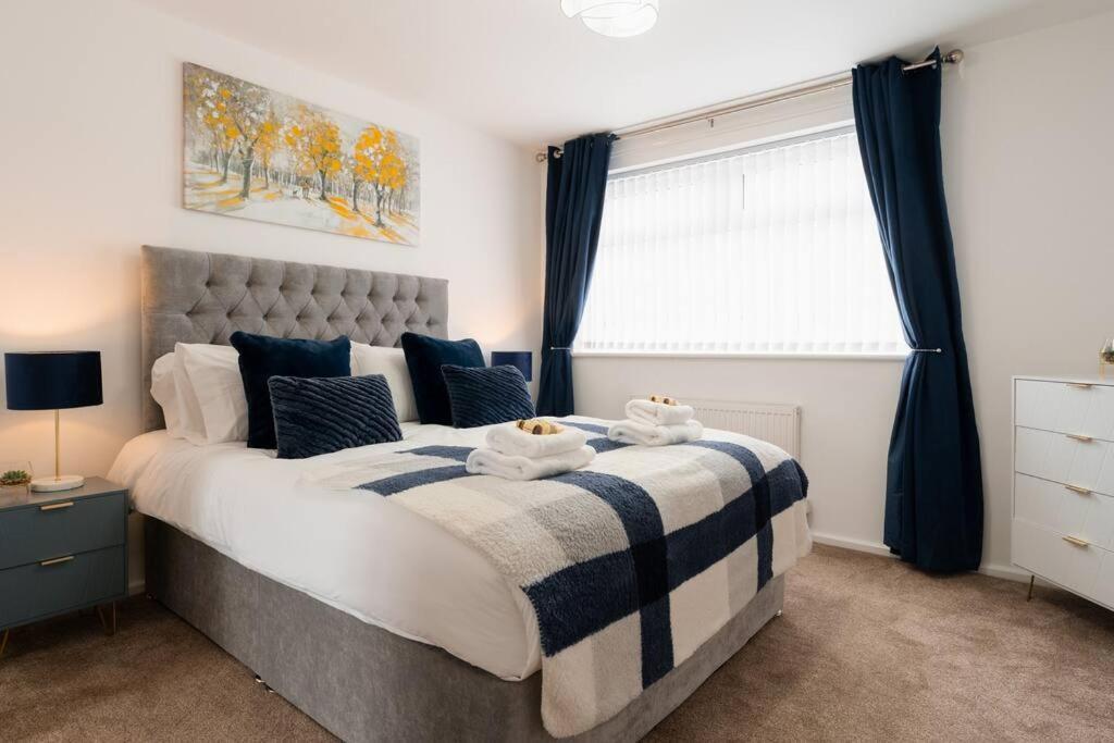 בירקנהד Prenton House, 3Br Close To Liverpool מראה חיצוני תמונה