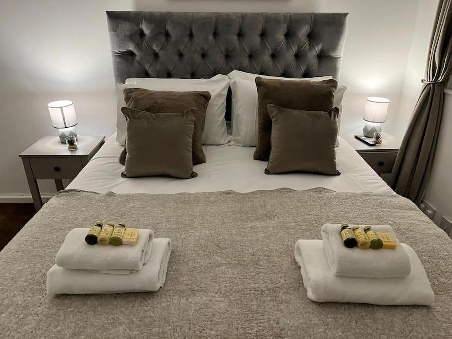 בירקנהד Prenton House, 3Br Close To Liverpool מראה חיצוני תמונה