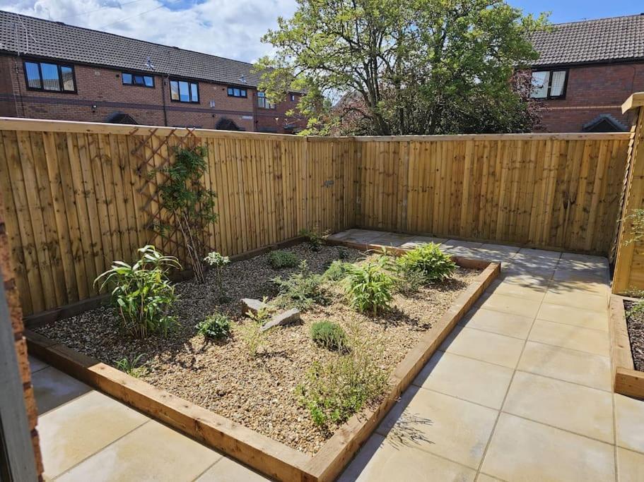 בירקנהד Prenton House, 3Br Close To Liverpool מראה חיצוני תמונה