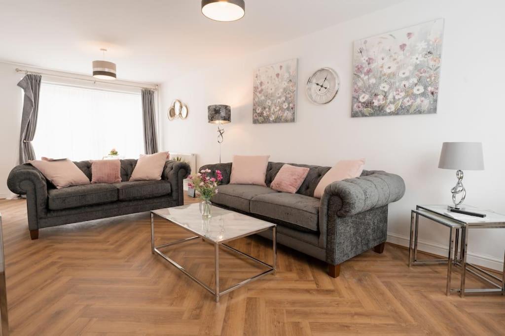 בירקנהד Prenton House, 3Br Close To Liverpool מראה חיצוני תמונה
